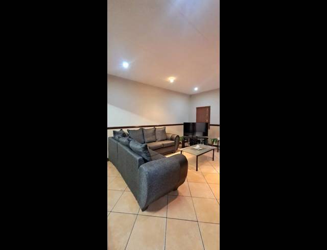 3 BEDROOM TOWNHOUSE FOR SALE IN VANDERBIJLPARK SE 2